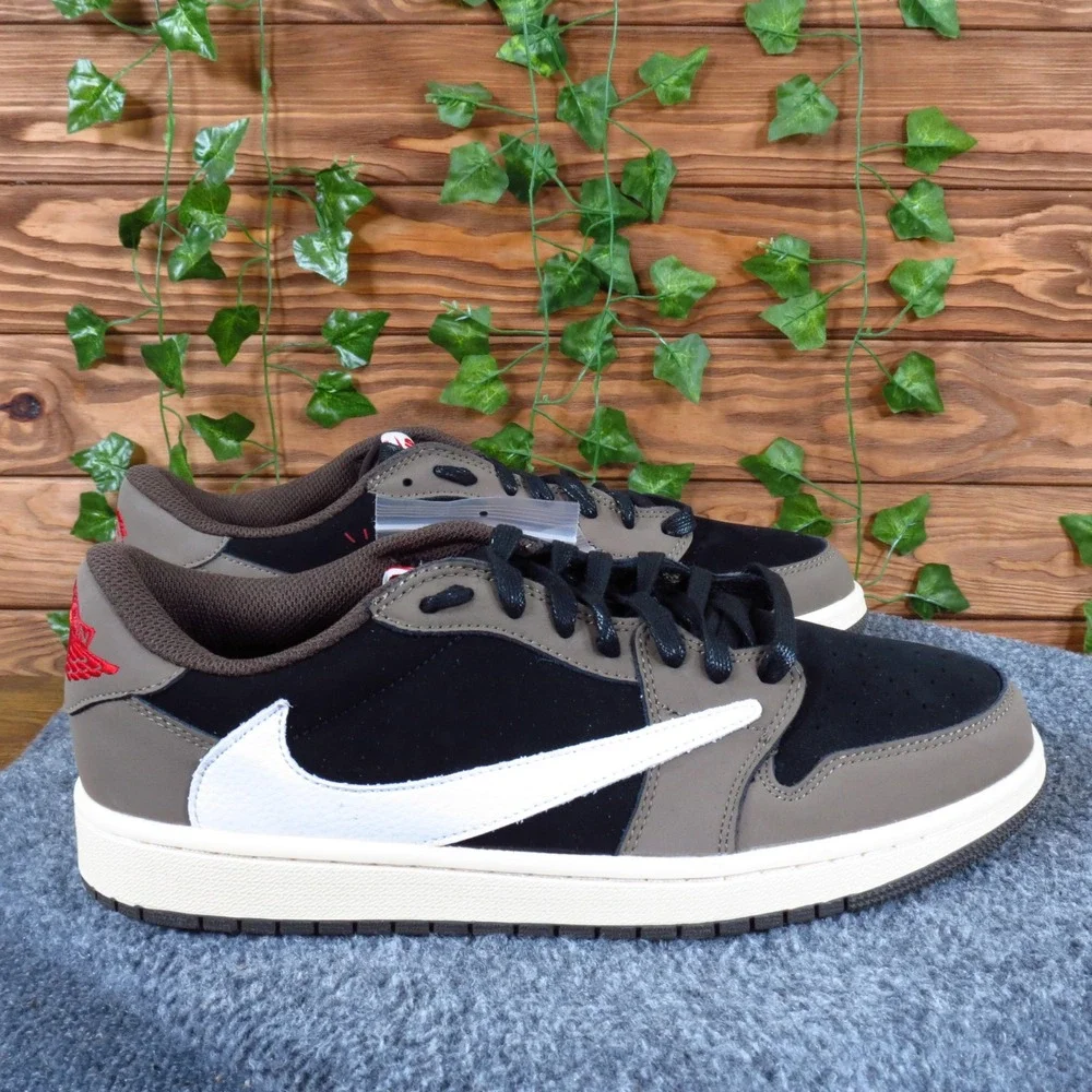 Jordan 1 Retro Low OG SP Travis Scott Mens Sneaker 11 Mocha CQ4277-001 Brown